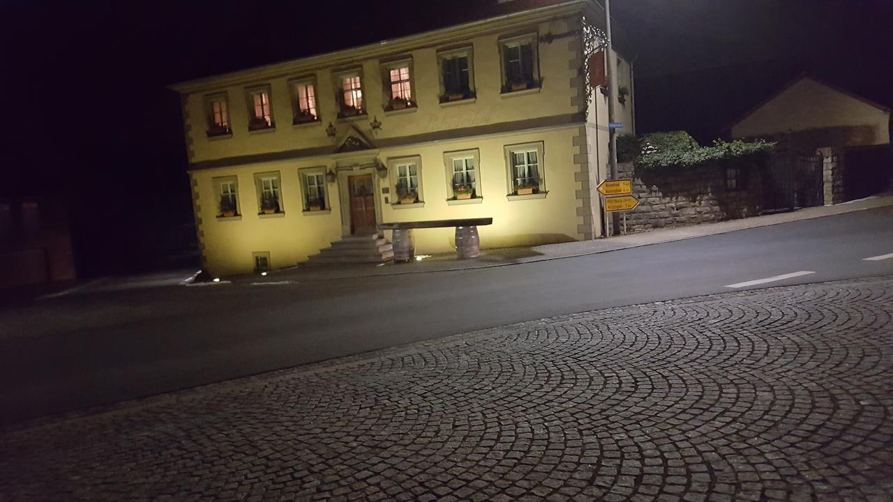 Der Patrizierhof - Weingut Gasthof Hotel - Familie Grebner Grosslangheim Exterior photo